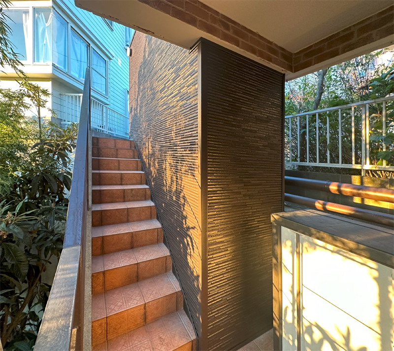 完成状態~階段下のようす