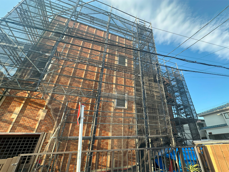 施工中~木下地を取付ています